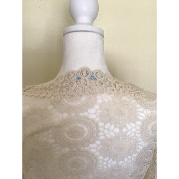 Solitaire Swim Cover Up Lace Cream Beige Lace Cover Up Size M - Picture 15 of 16